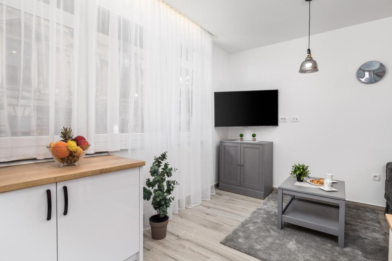 Srnec Apartments - Ciottina Риека Экстерьер фото