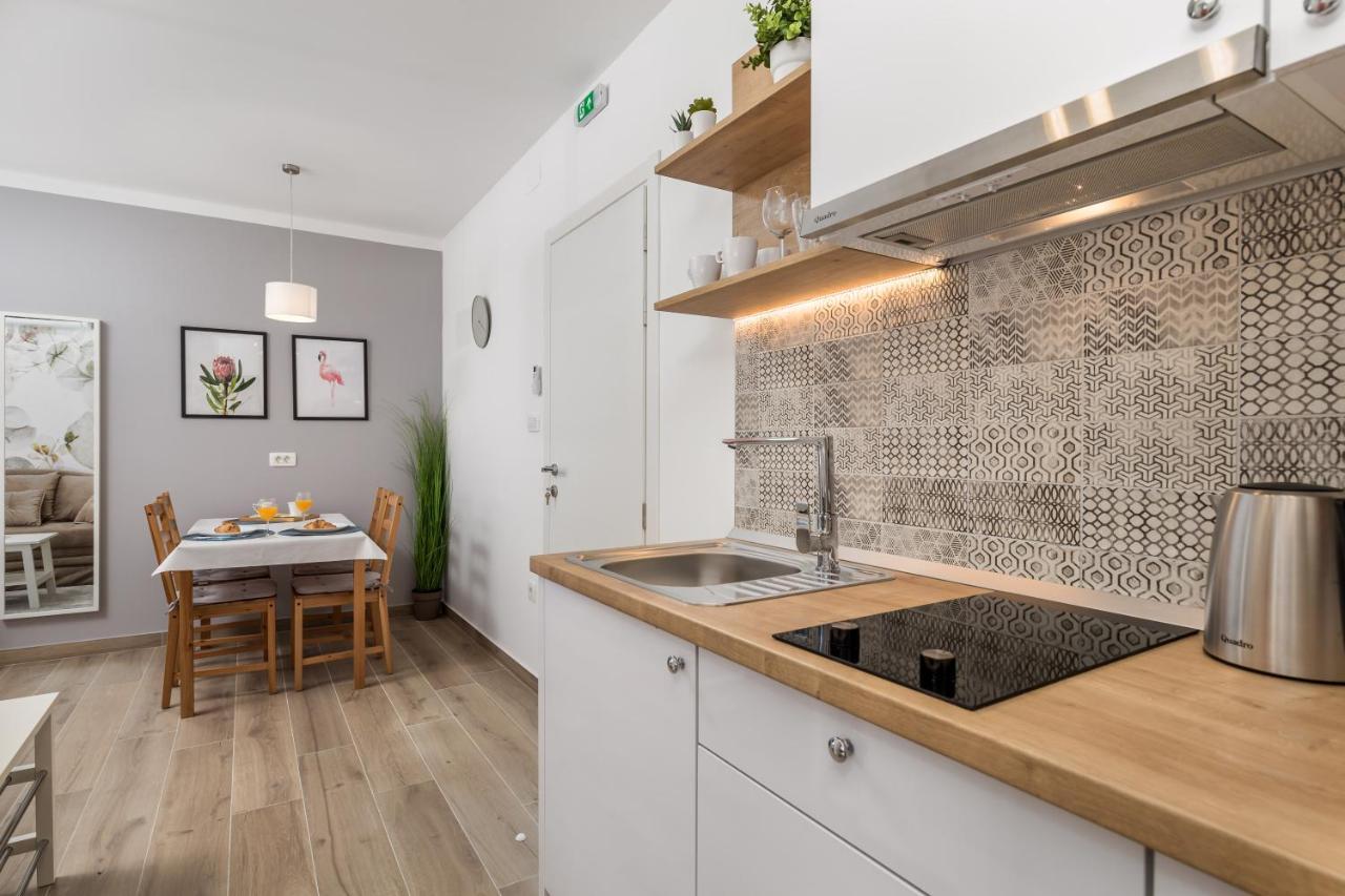 Srnec Apartments - Ciottina Риека Экстерьер фото