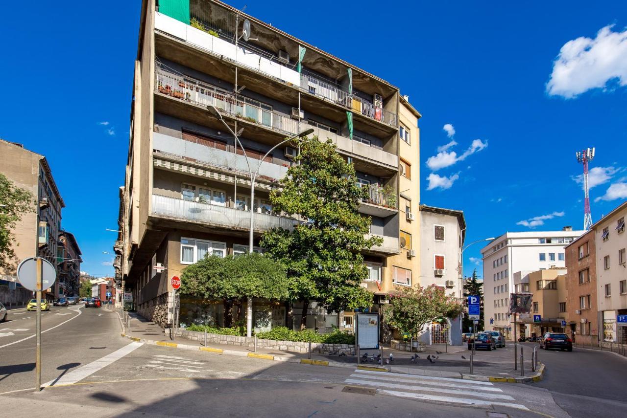 Srnec Apartments - Ciottina Риека Экстерьер фото